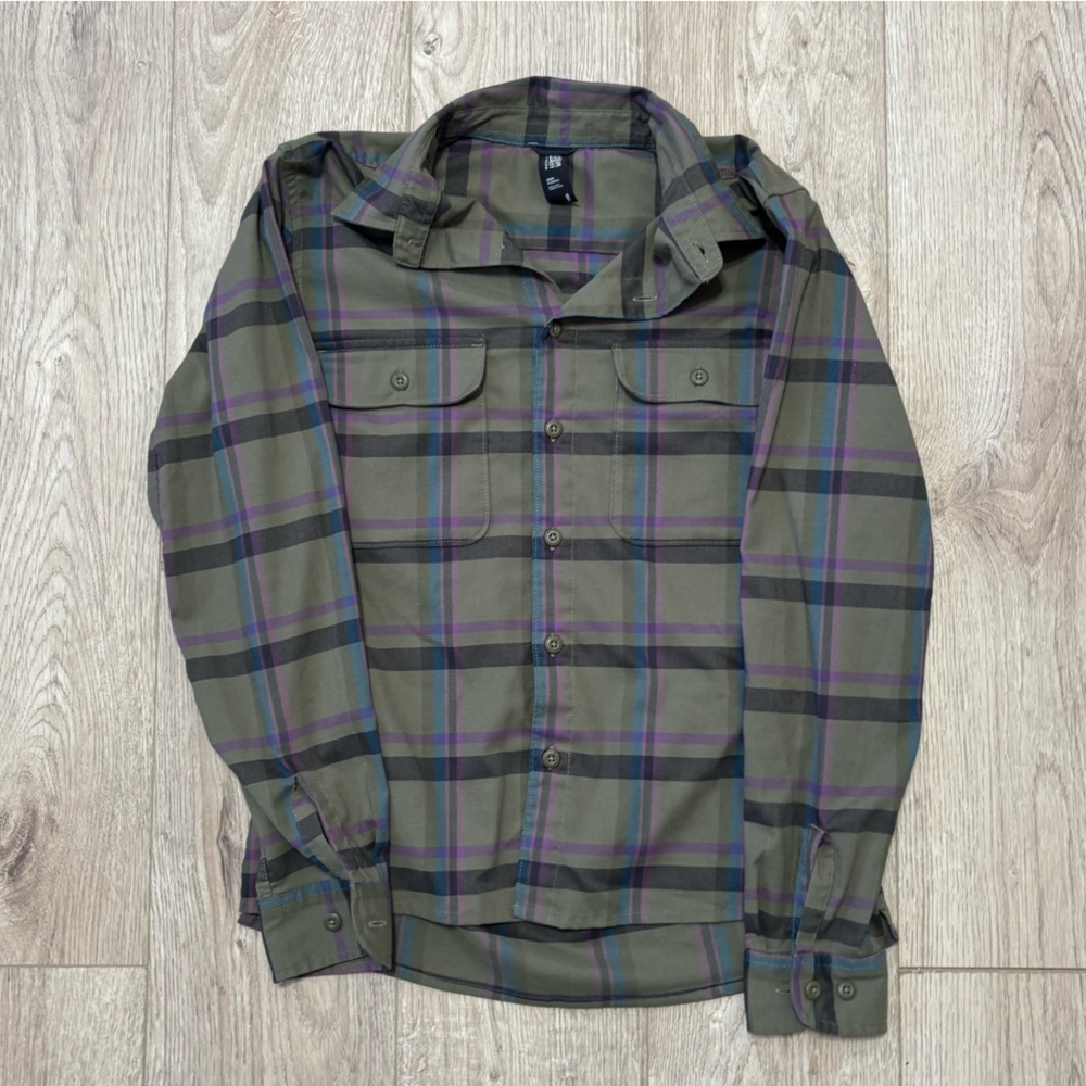Mountain Hardware Plaid Button-Up Shirt